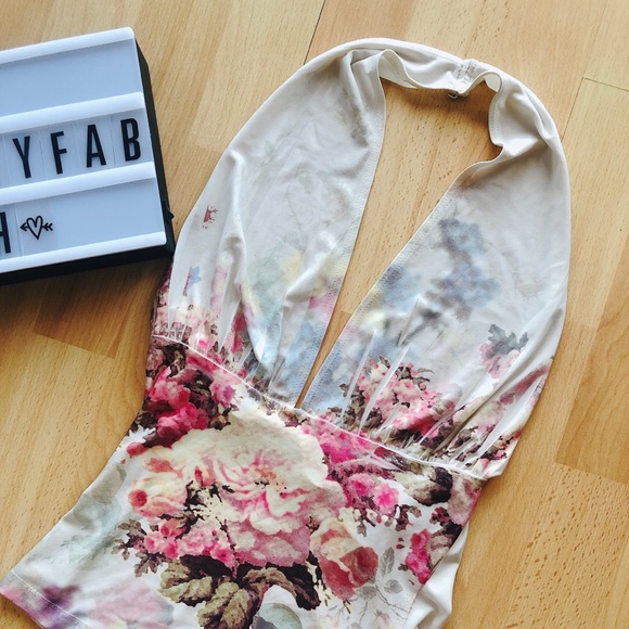 🌸🌷 Halter Neck Floral Top Plunging Neckline - Picture 4 of 6